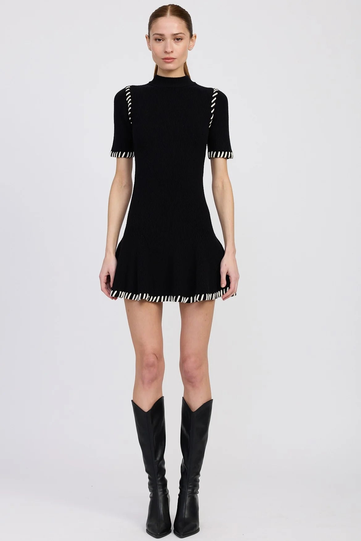 En Saison Romilla Stitch Mini Dress Medium